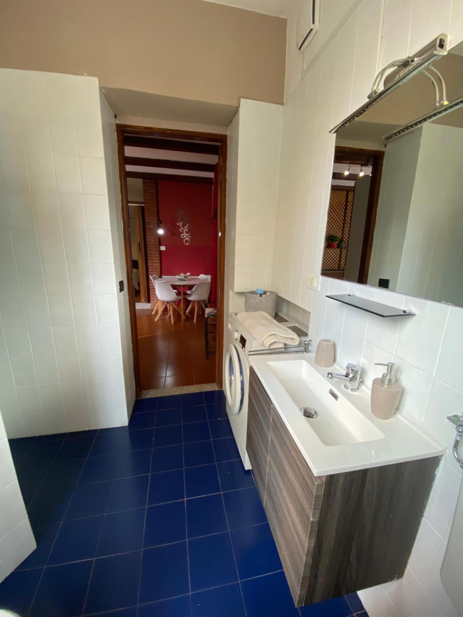 Appartamento Homemade A Due Passi Da Centro Биелла Экстерьер фото